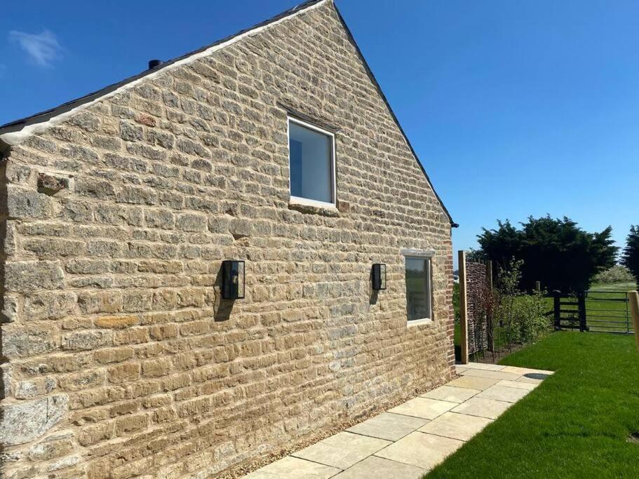 Linseed Barn- Stamford Holiday Cottages Exterior foto